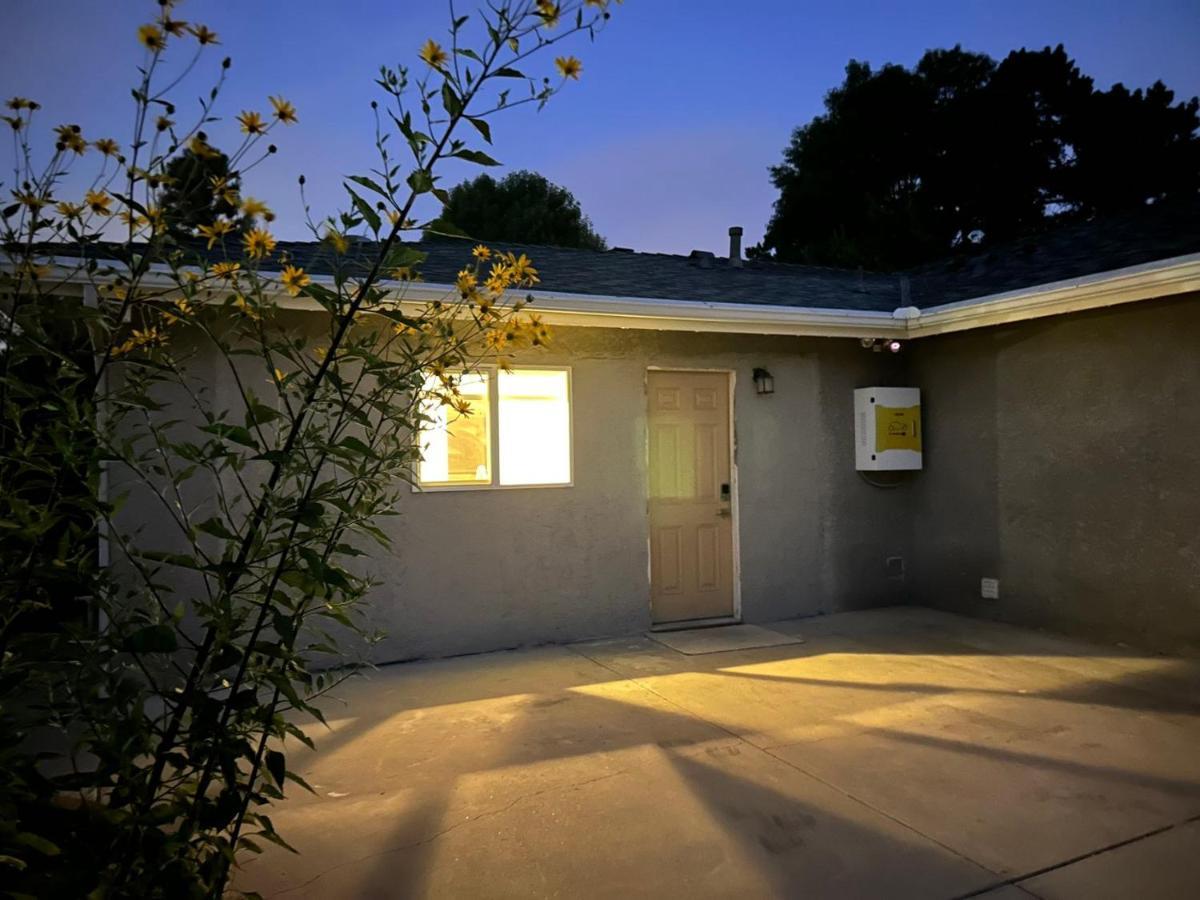 Guest House Casa De サウザンドオークス エクステリア 写真