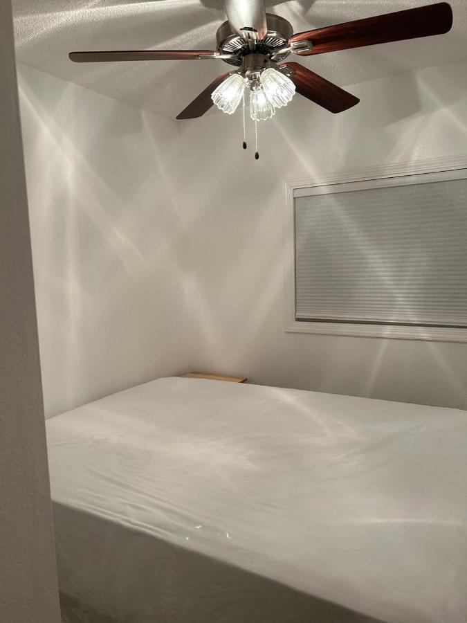 Guest House Casa De サウザンドオークス エクステリア 写真