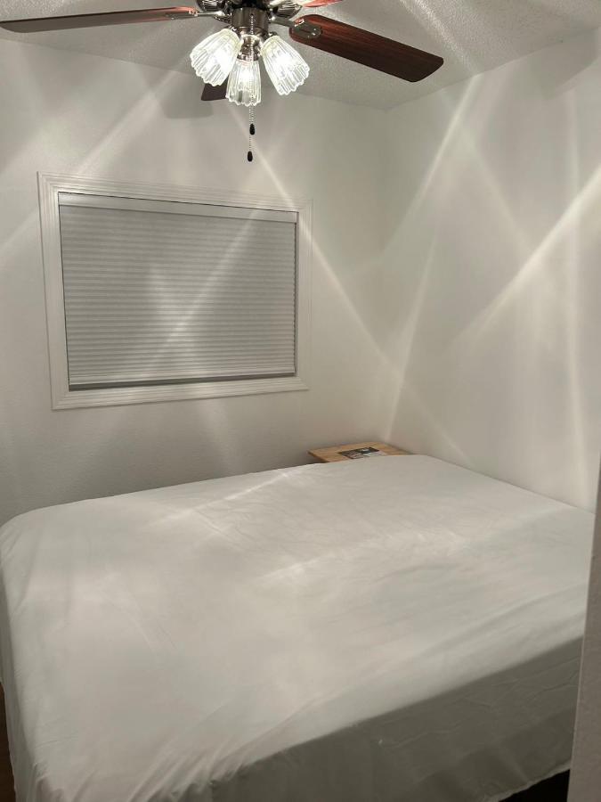 Guest House Casa De サウザンドオークス エクステリア 写真